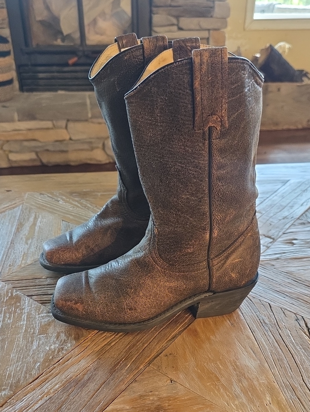 Awesome Canadian Riley & McCormick Square Toe Cowboy Western Boots! 6.5